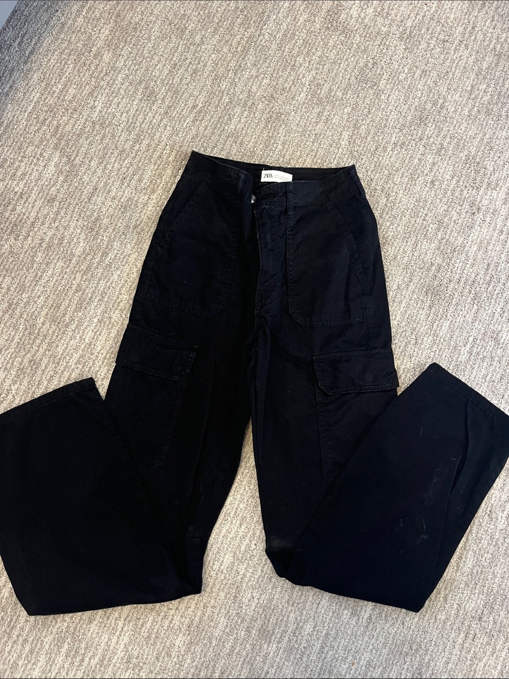 Zara women’s cargo black pants size 0
